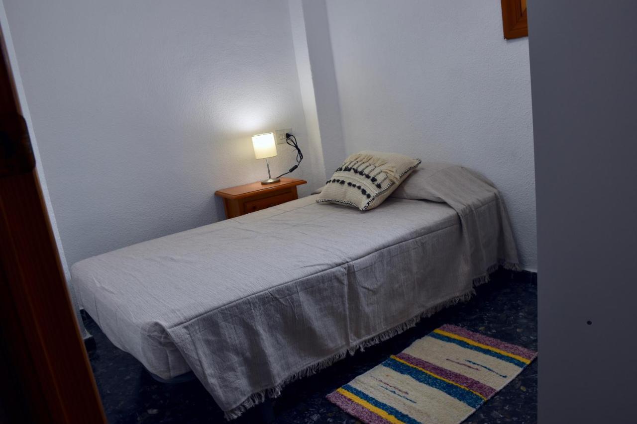 Alojamiento Ruta Del Mulhacen Apartment Pampaneira Exterior photo